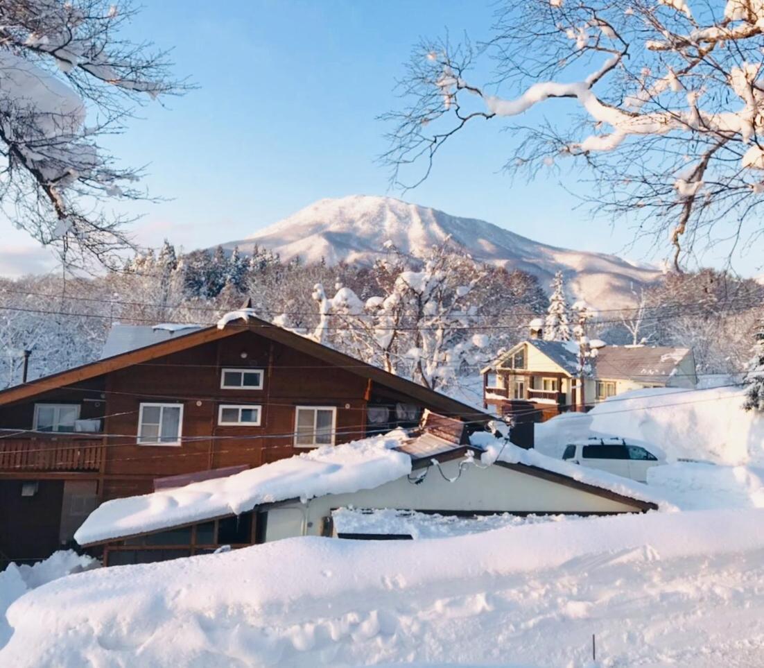 Bed and Breakfast Yado Brodiaea Myoko Exterior foto